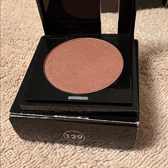 3 x Make Up For Ever eyeshadows - Picture 2 of 8